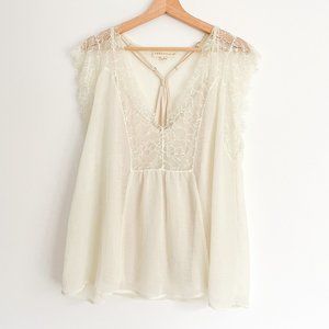Lovestitch Cream Lace Gauze Vneck Boxy Blouse